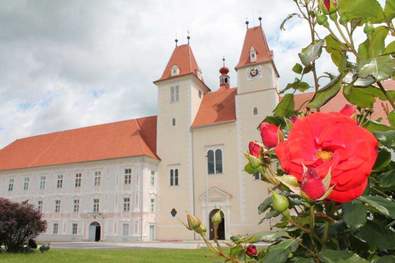 Stift Vorau (C) TV Joglland - Waldheimat