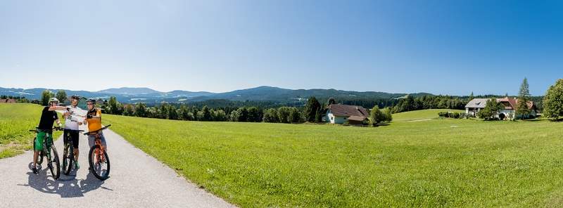 Panoramablick auf der Tour "Der große Jogl" (C) Klaus Ranger Fotografie