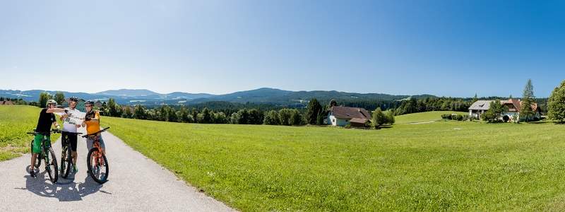 Panoramablick auf der Tour "Der große Jogl" (C) Klaus Ranger Fotografie