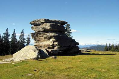 Teufelstein im Joglland (c) Tourismus Fischbach, Johann Zink