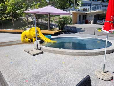 Freibad_Strallegg_c_Tourismusverband_Oststeiermark_Sarah_Schweiger
