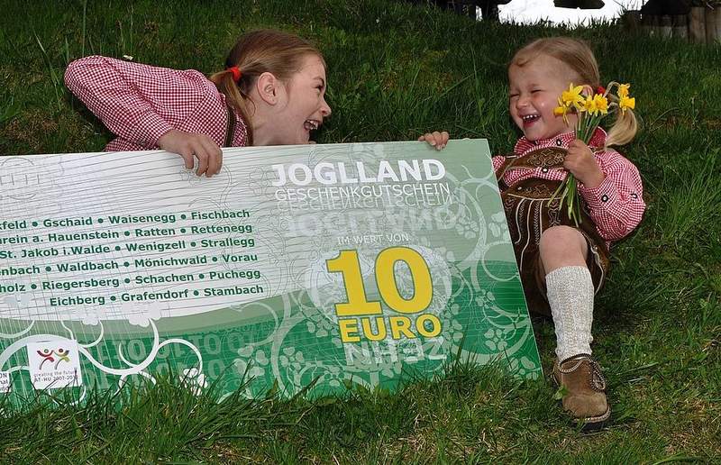 Geschenkgutscheine für die Kraftspendedörfer Joglland